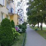 Rent0nline Niepodleglosci Rooms Metro